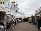 Православная выставка-ярмарка «Пасхальная радость» открылась на Соборной площади города Шахты