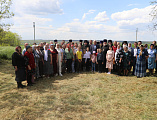 Преосвященнейший епископ Симон вместе с фермерами помолился о благополучии урожая на донских полях