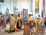 В Донецкое Успенское архиерейское подворье ст. Гундоровской принесены святыни, с которыми будет совершен водный крестный ход, посвященный 10-летию образования Шахтинской епархии