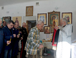 В храме святого Пантелеимона г. Гуково иерей Олег Бурлаков совершил заупокойная панихида по убиенным в годы геноцида казаков