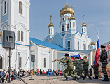 В прощеное воскресенье на Соборной площади города Шахты состоялись народные гуляния, посвященные Масленице