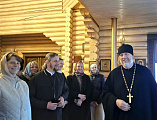 В Шахтинской епархии под эгидой синодального Отдела по благотворительности прошел семинар по развитию системы помощи семьям, имеющим детей-инвалидов и детей с ОВЗ.