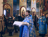 В праздник Сретения Господня Преосвященнейший епископ Симон совершил Божественную литургию в Покровском кафедральном соборе г. Шахты