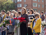 В день 80-летия Великой Победы духовенство вместе с шахтинцами почтило память героев Великой Отечественной войны