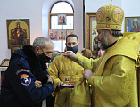 Накануне дня памяти святителя Николая Чудотворца Преосвященнейший епископ Симон совершил всенощное бдение в Никольском храме пос. Аюта