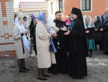 В престольный праздник Преосвященнейший епископ Симон возглавил Божественную литургию в храме Державной иконы Божией Матери города Донецка