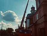 На Свято-Андреевский храм водрузили два новых накупольных Креста