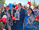 Благочинный Зверево-Никольского округа принял участие во Всероссийской акции «Бессмертный полк»
