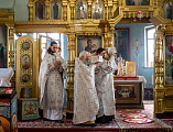 В престольный праздник Преосвященнейший епископ Симон возглавил Божественную литургию в храме Вознесения Господня города Шахты