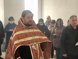 В новопостроенной часовне в честь святого благоверного князя Димитрия Донского г. Донецка состоялась первая панихида