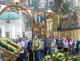 В День Святой Троицы, Пятидесятницы Преосвященнейший епископ Симон совершил Божественную литургию в Покровском кафедральном соборе г. Шахты