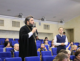 В Общественной палате РФ состоялось обсуждение вопросов взаимодействия Церкви с общественными палатами регионов России и государственными органами, представители Шахтинской епархии перенимают положительный опыт