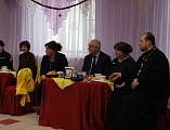 Протоиерей Роман Амплеев поздравил воспитанников Центра помощи детям с православными зимними праздниками
