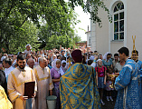 В престольный праздник Преосвященнейший епископ Симон совершил Божественную литургию в храме в честь Казанской иконы Божией Матери г. Гуково