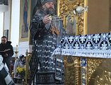 В пятницу четвертой седмицы Великого поста Преосвященнейший епископ Симон совершил Литургию Преждеосвященных Даров в храме святого Георгия Победоносца хут. Лихой 