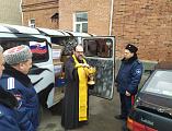 Протоиерей Василий Хадыкин доставил гуманитарную помощь для казачьих частей от Покровского и Никольского приходов