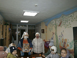 В воскресной группе «Держава» при храме Державной иконы Божией Матери Донецкого благочиния прошло занятие по теме «Стретение Господне»