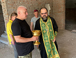 Протоиерей Василий Хадыкин благословил строительные работы по реконструкции сельского дома культуры села Киселево