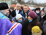 Преосвященнейший епископ Симон совершил чин на основание церкви на месте строительства храма Покрова Пресвятой Богородицы в хуторе Карповка Багаевского района