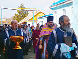 Крестные хода и молебны прошли в Покровском храме г. Новошахтинска