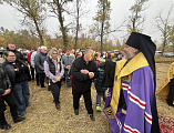 Епископ Симон совершил молебен о благословении работ и урожая на донских полях
