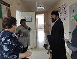 Иерей Иоанан Агаев посетил социально-реабилитационное отделение в селе Первомайское