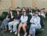 В Октябрьском районе прошел «Живой диалог»: встреча поколений с участниками СВО