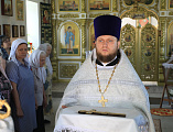 Преосвященнейший епископ Симон с архипастырским визитом посетил храм святой благоверной княгини Анны Кашинской г. Каменск-Шахтинский и совершил воскресную Божественную литургию