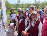 В пасхальные дни учащиеся 6-х классов МБОУ Лицей № 7 г. Миллерово посетили Свято-Покровский храм сл. Никольская