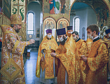 В день своего рождения правящий архиерей Шахтинской епархии Преосвященнейший епископ Симон совершил Божественную литургию в Покровском кафедральном соборе города Шахты