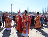 Пасхальные торжества Преосвященнейший епископ Симон продолжил в храме святого Апостола Андрея Первозванного г. Каменск-Шахтинский