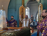 В Неделю преподобной Марии Египетской Преосвященнейший епископ Симон совершил Божественную литургию в храме святителя Николая хутора Богданов