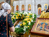 Праздничная Литургия в день памяти первоверховных апостолов Петра и Павла в Покровском кафедральном соборе города Шахты