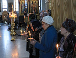 Преосвященнейший епископ Симон совершил всенощное бдение в канун Крестопоклонной Недели Великого поста