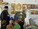 Воспитанники гуковского детского сада №9 посетили храм великомученика и целителя Пантелеимона