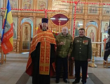 В Донском храме Новошахтинска Герой России принял казачью присягу