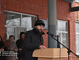 Благочинный приходов Нижнедонского округа принял участие в открытии мемориальной доски выпускнику школы №26 хутора Красный Кут Роману Чумакову