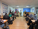  Клирик Покровского храма г. Новошахтинска благословил новобранцев на ратное служение