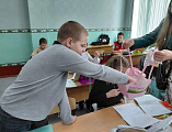 В школе №3 прошли духовно-просветительские встречи о пасхальных праздниках
