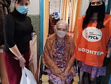 В Александровск-Грушевском благочинии нуждающиеся получили адресную гуманитарную помощь