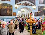Крестный ход в День Святой Троицы в станице Вешенской