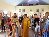 В храмах Александровск-Грушевского благочиния благословили детей на начало нового учебного года