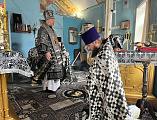 Литургия Преждеосвященных Даров в храме Покрова Пресвятой Богородицы города Новошахтинска