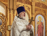 В Лазареву субботу епископ Шахтинский и Миллеровский Симон совершил Божественную литургию в храме святого князя Владимира города Шахты
