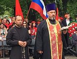 Протоирей Анатолий Почтовый поздравил жителей станицы Кривянской с 74-й годовщиной Великой Победы