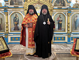 С архипастырским визитом Преосвященнейший епископ Симон посетил храм Покрова Пресвятой Богородицы г. Новошахтинска