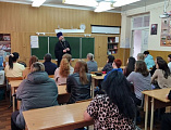 Священник принял участие в родительском собрании школы №42