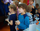 В воскресной школе Свято-Пантелеимоновского храма состоялось подведение итогов и награждение участников конкурса «Рождественская открытка»