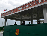 Священнослужители Шахтинской епархии приняли участие в праздничном митинге, посвященном началу летнего периода обучения в 150-й мотострелковой дивизии