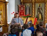 Хорошая традиция – на светлой седмице приводить детей в храм